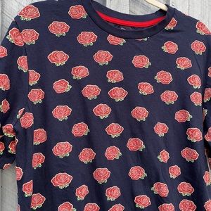 Navy rose t-shirt short sleeve